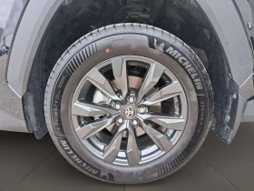 Toyota Rav4 * XLE AWD * КОЖА * BLIND SPOT * CARFAX * | Auto.bg — изображение 7 Toyota Rav4 * XLE AWD * КОЖА * BLIND SPOT * CARFAX * | Auto.bg — изображение 7