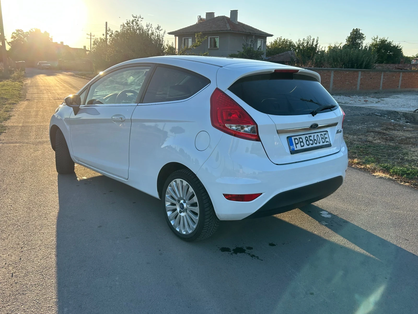 Ford Fiesta 1.25i* Климатроник*  - изображение 4 | Auto.bg Ford Fiesta 1.25i* Климатроник*  - изображение 4