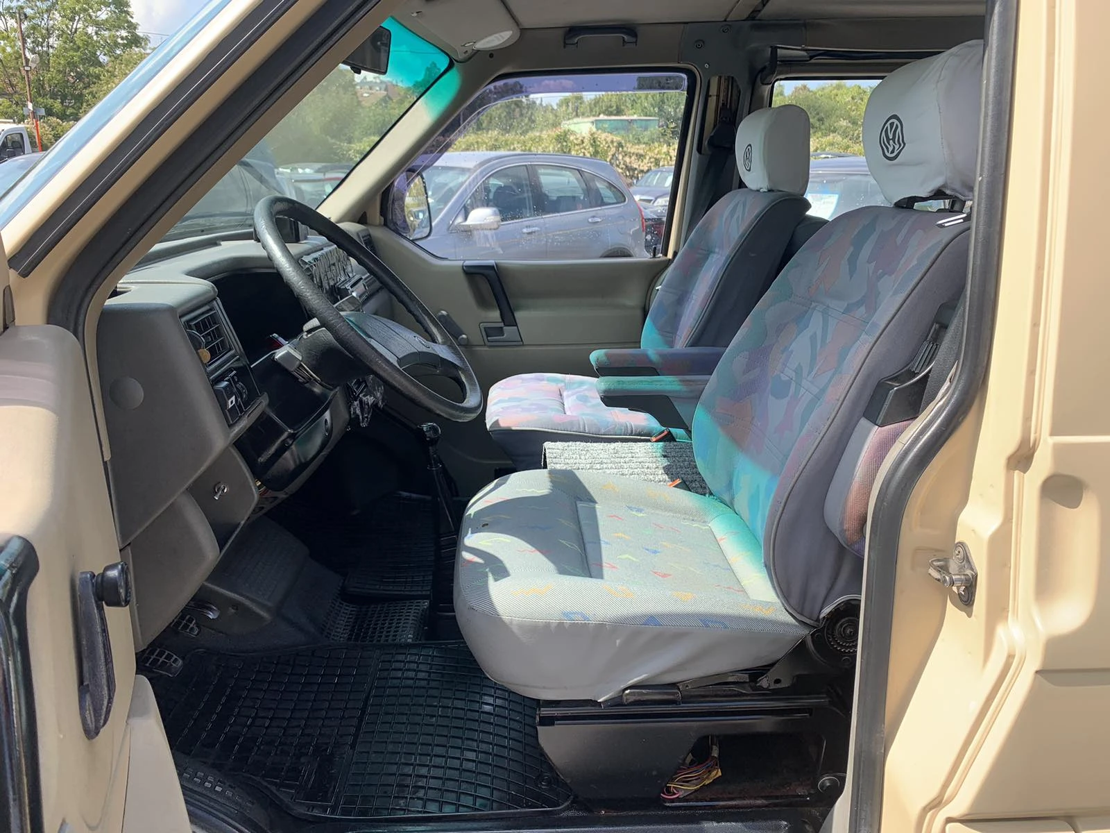 VW T4 2.5L/ГАЗОВ ИНЖЕКЦИОН/4х4 - изображение 9 | Auto.bg VW T4 2.5L/ГАЗОВ ИНЖЕКЦИОН/4х4 - изображение 9