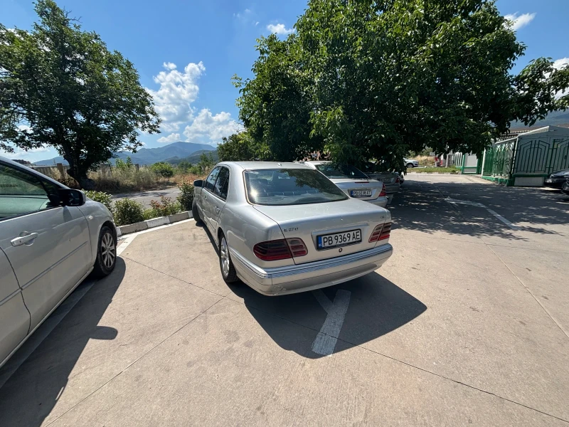Mercedes-Benz E 270 - 2300 € / 4498.41 лв. - 94026620 1 | Car24.bg Mercedes-Benz E 270 - 2300 € / 4498.41 лв. - 94026620 1