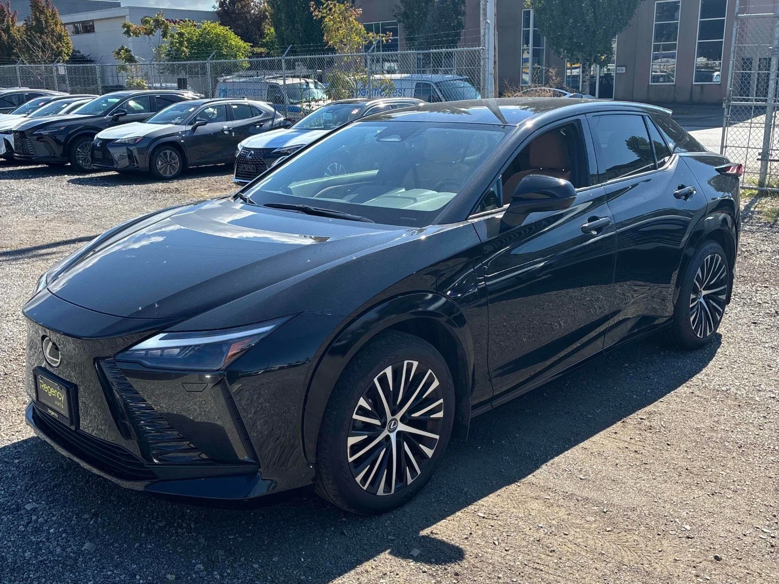 Lexus RZ 450e Автокредит Цена до България | Auto.bg — изображение 1 Lexus RZ 450e Автокредит Цена до България | Auto.bg — изображение 1