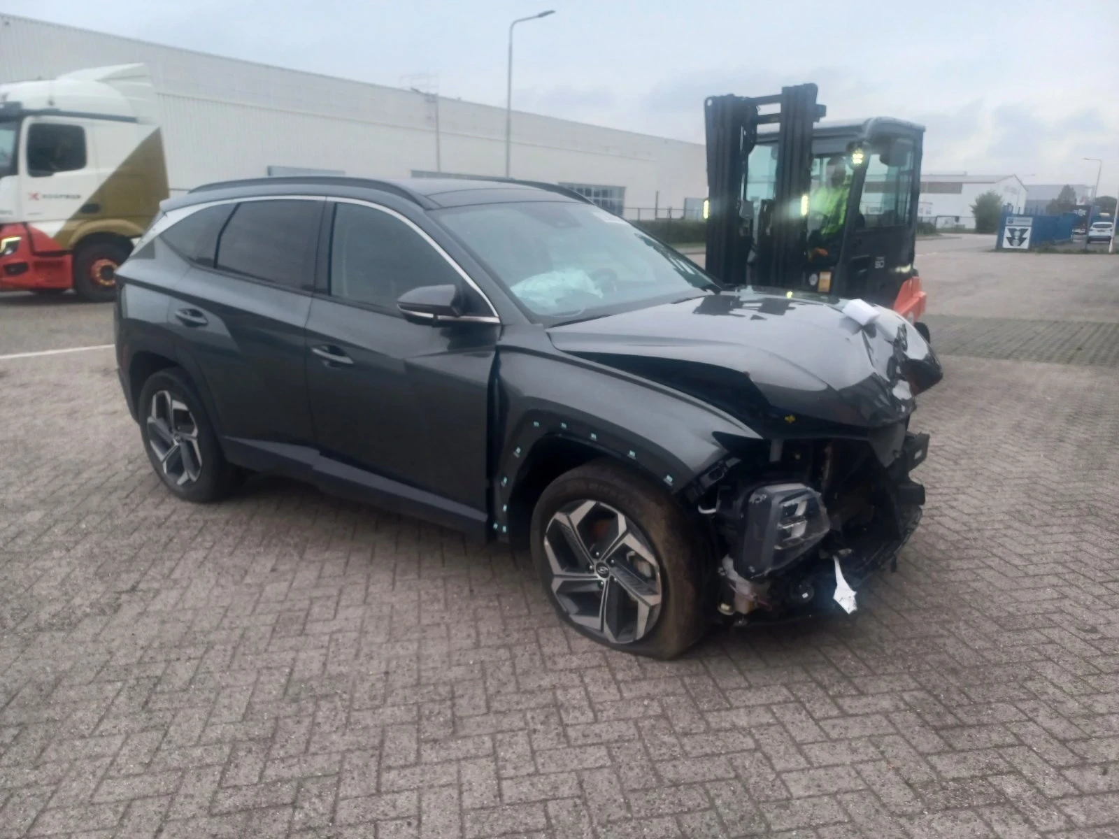 Hyundai Tucson Hybrid САЩ - изображение 2 | Auto.bg Hyundai Tucson Hybrid САЩ - изображение 2