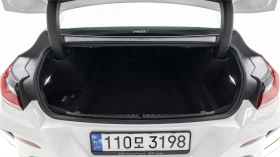 BMW 850 M850i* ЛЮК* HUD* 360* ПОДГРЕВ ВОЛАН* КРАЙНА ЦЕНА | Auto.bg — изображение 7 BMW 850 M850i* ЛЮК* HUD* 360* ПОДГРЕВ ВОЛАН* КРАЙНА ЦЕНА | Auto.bg — изображение 7