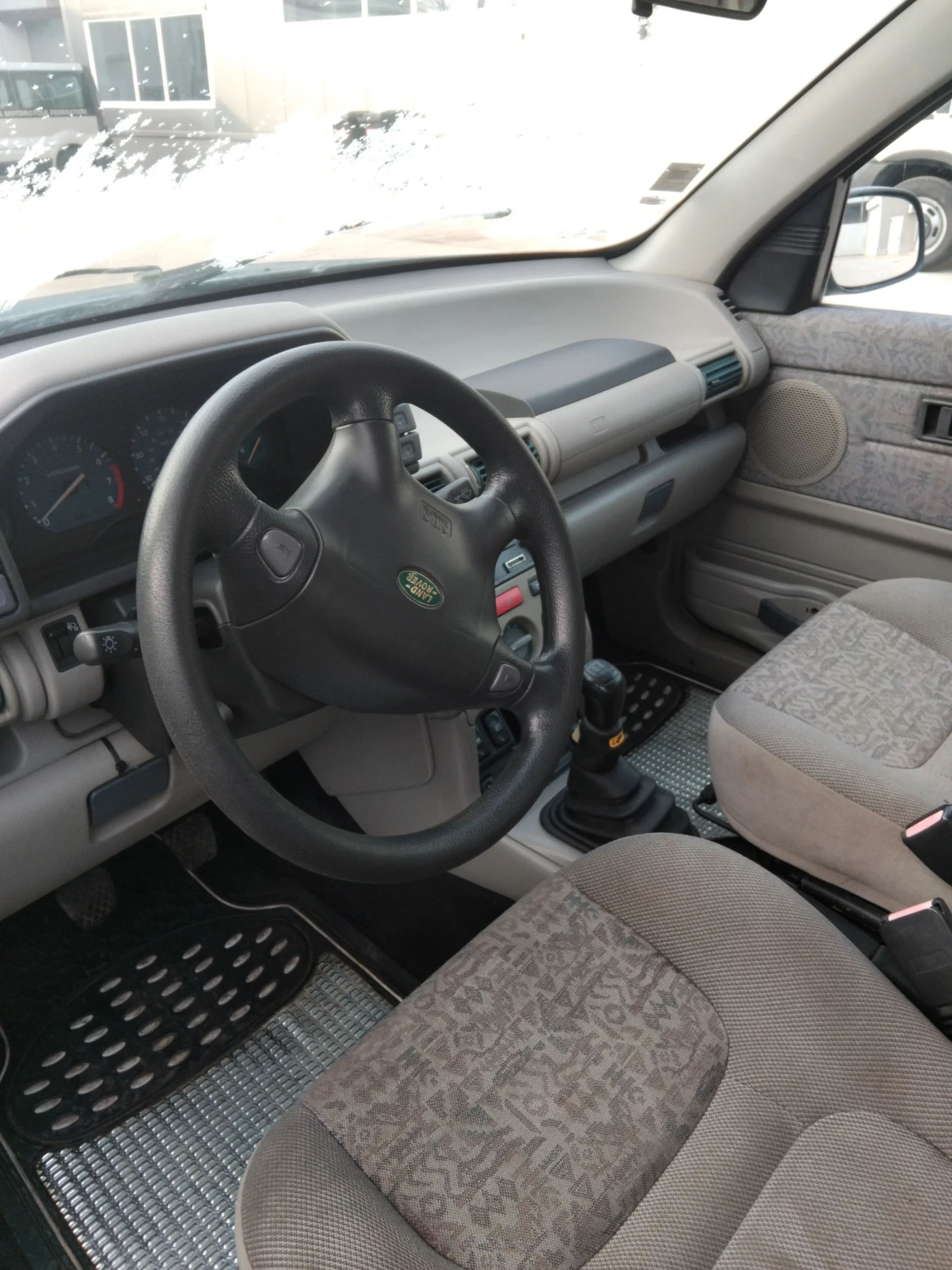 Land Rover Freelander  - изображение 7 | Auto.bg Land Rover Freelander  - изображение 7