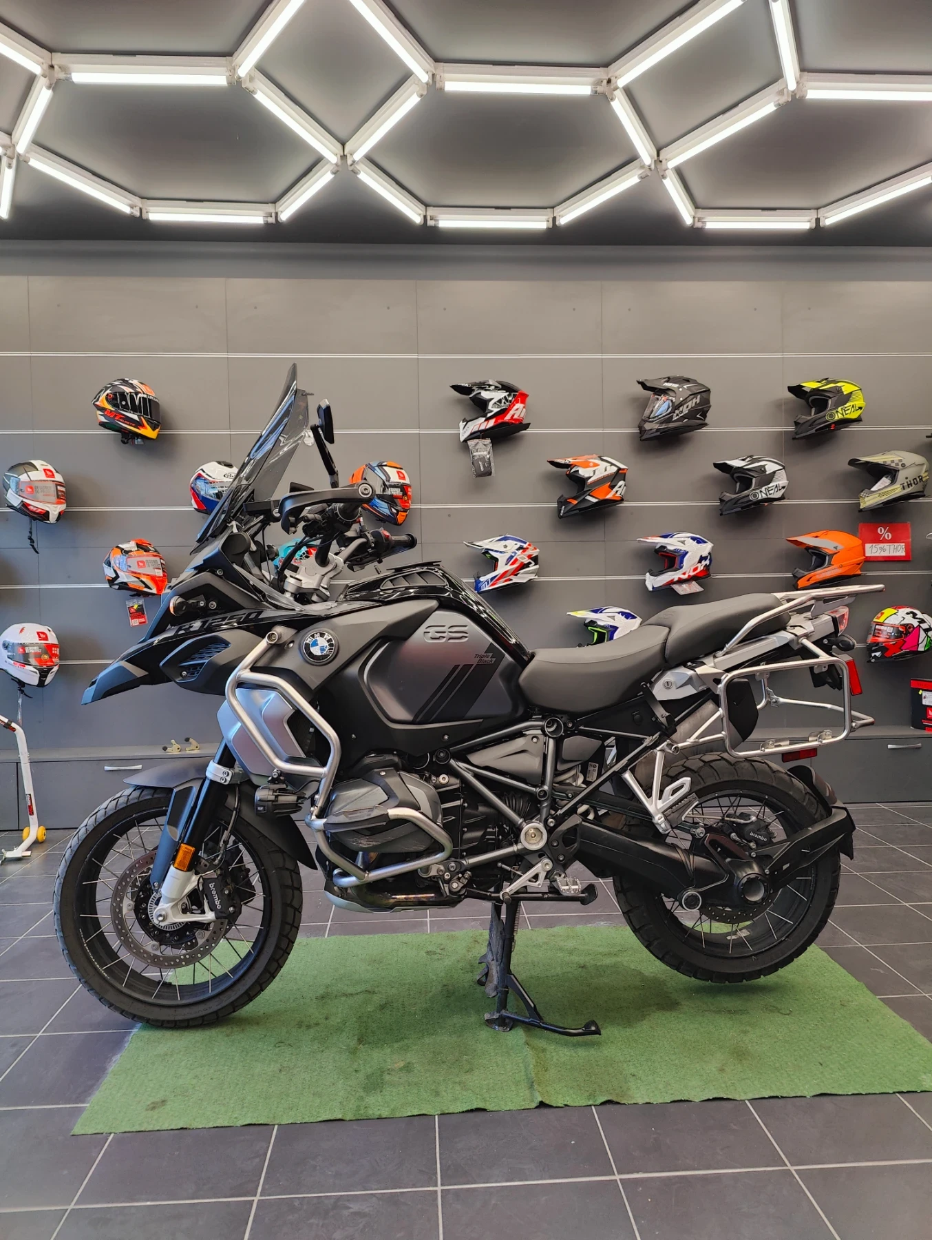 BMW R 1250 GS ADVENTURE TRIPLE BLACK  - изображение 3 | Auto.bg BMW R 1250 GS ADVENTURE TRIPLE BLACK  - изображение 3