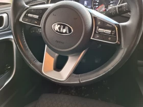Kia Ceed 1.6CRDi * * * 78000км.* * * Навигация* * * Камера* - 14999 лв. / 7668.87 € - 93666511 8 | Car24.bg Kia Ceed 1.6CRDi * * * 78000км.* * * Навигация* * * Камера* - 14999 лв. / 7668.87 € - 93666511 8