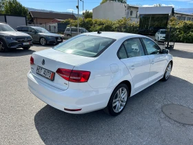 VW Jetta 1.8T HighLine FENDER LED - 9000 € / 17602.47 лв. - 65800173 4 | Car24.bg VW Jetta 1.8T HighLine FENDER LED - 9000 € / 17602.47 лв. - 65800173 4
