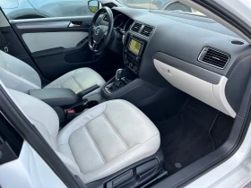 VW Jetta 1.8T HighLine FENDER LED - 9000 € / 17602.47 лв. - 65800173 13 | Car24.bg VW Jetta 1.8T HighLine FENDER LED - 9000 € / 17602.47 лв. - 65800173 13