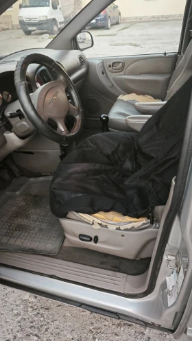 Chrysler Voyager 2.5 crd - 1300 € - 92441448 8 | Car24.bg Chrysler Voyager 2.5 crd - 1300 € - 92441448 8