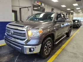 Toyota Tundra 4.6 V8 * 4wd Double SR Crew Cab Std Bed * Carfax *