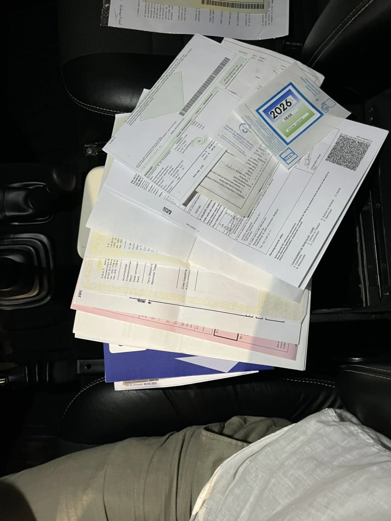 Land Rover Defender Puma ! Crew cab 110 !  Рядък екземпляр ! - изображение 3 | Auto.bg Land Rover Defender Puma ! Crew cab 110 !  Рядък екземпляр ! - изображение 3