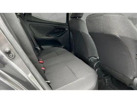 Toyota Yaris 1.5i M/T, Месечна вноска от 344 лв. - 25990 лв. / 13288.48 € - 39990566 10 | Car24.bg Toyota Yaris 1.5i M/T, Месечна вноска от 344 лв. - 25990 лв. / 13288.48 € - 39990566 10