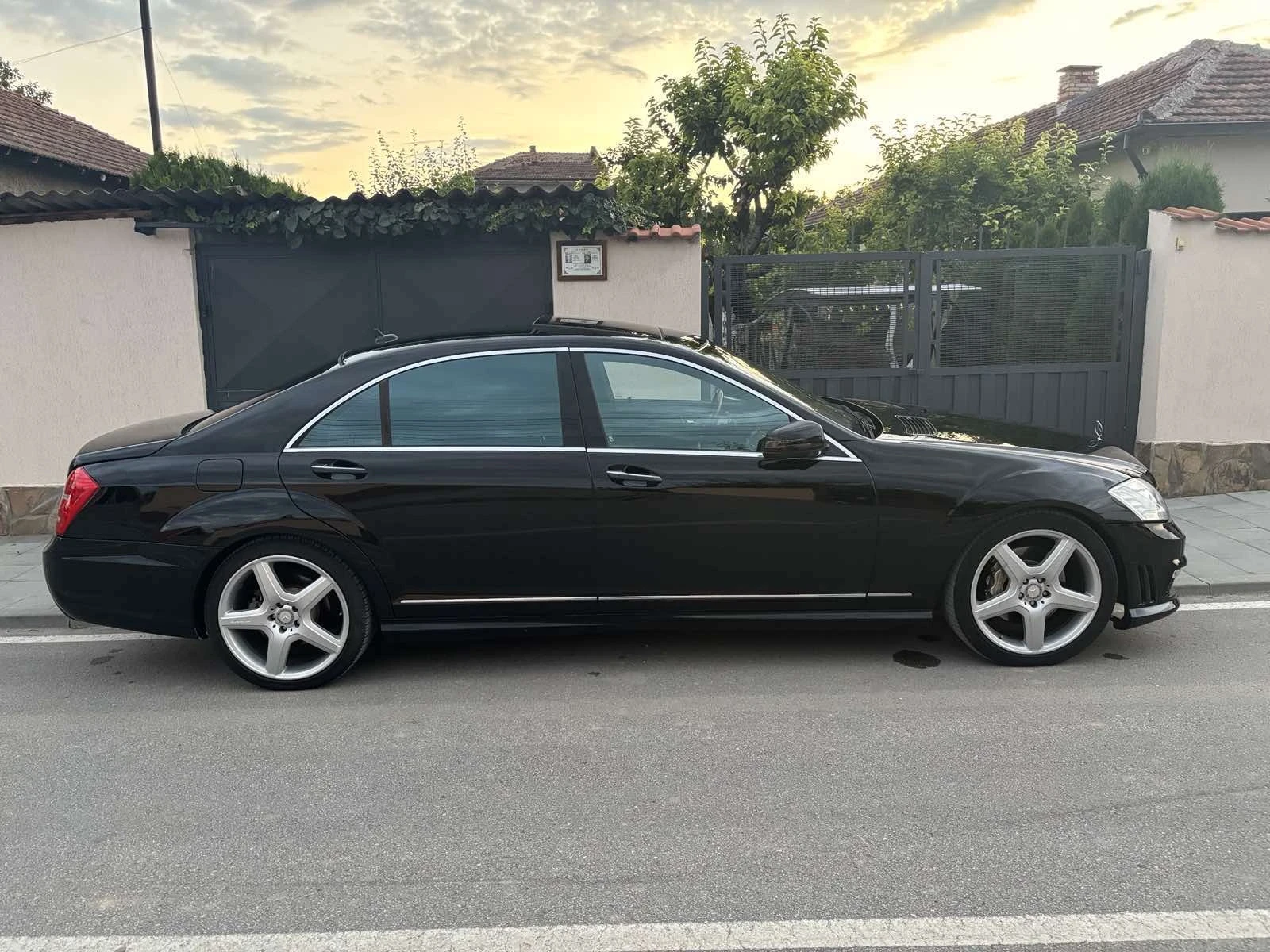 Mercedes-Benz S 500 Facelift - изображение 7 | Auto.bg Mercedes-Benz S 500 Facelift - изображение 7
