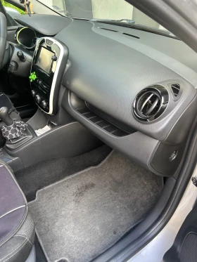 Renault Clio undefined | Auto.bg — изображение 6 Renault Clio undefined | Auto.bg — изображение 6