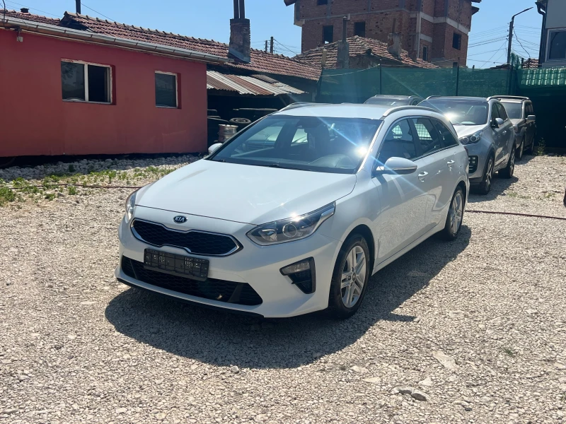 Kia Ceed 1, 6cdri evro 6 - 8999 € / 17600.51 лв. - 20700768 1 | Car24.bg Kia Ceed 1, 6cdri evro 6 - 8999 € / 17600.51 лв. - 20700768 1