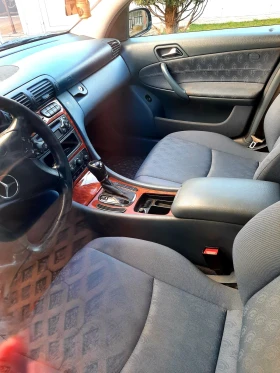 Mercedes-Benz C 200 undefined | Auto.bg — изображение 4 Mercedes-Benz C 200 undefined | Auto.bg — изображение 4