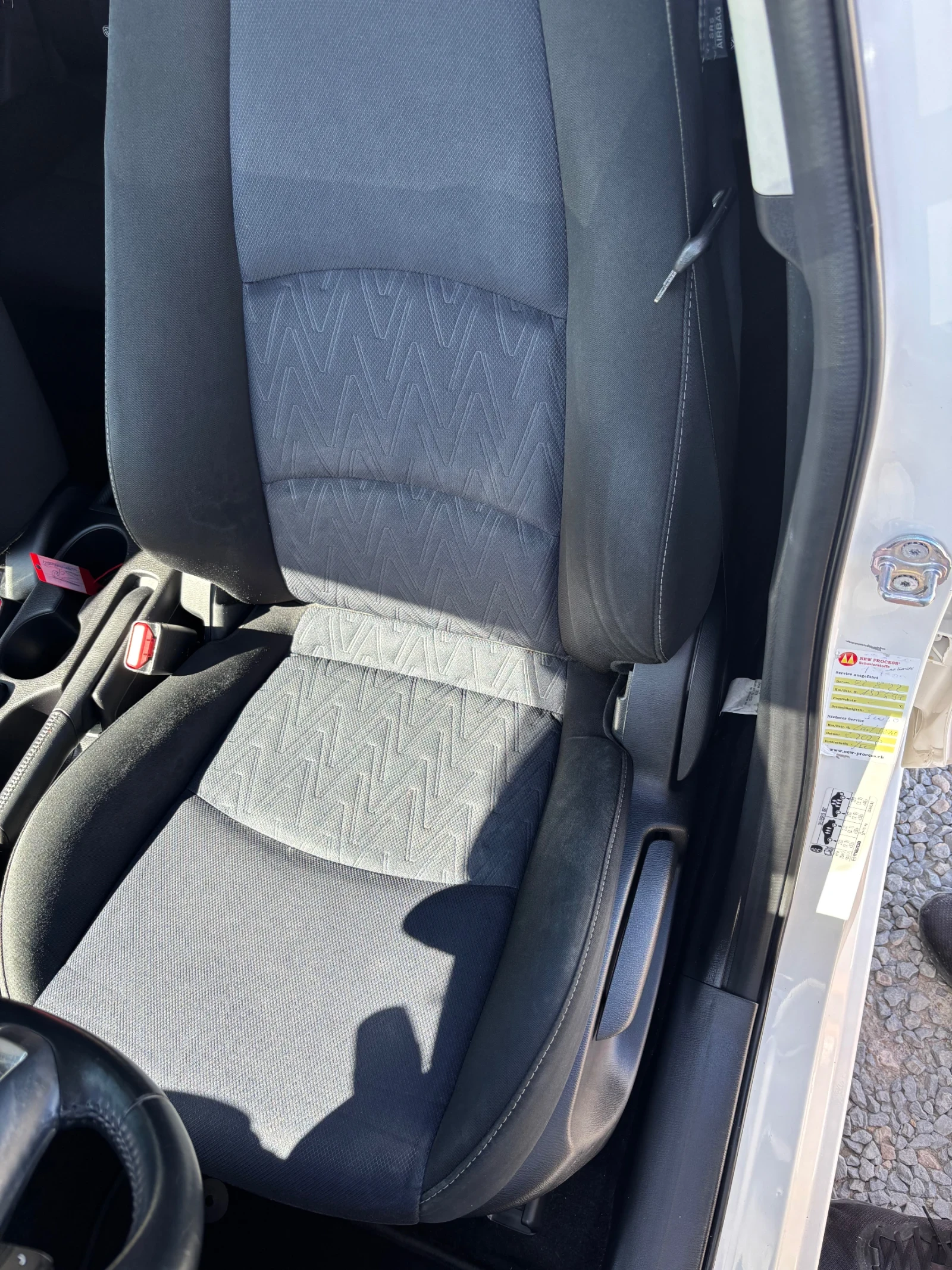 Mazda 2 ВНОС ШВЕЙЦАРИЯ АВТОМАТ 1.5 бензин  - изображение 10 | Auto.bg Mazda 2 ВНОС ШВЕЙЦАРИЯ АВТОМАТ 1.5 бензин  - изображение 10