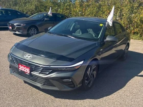 Снимка Hyundai Elantra