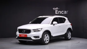 Volvo XC40 2.0 T4 Momentum