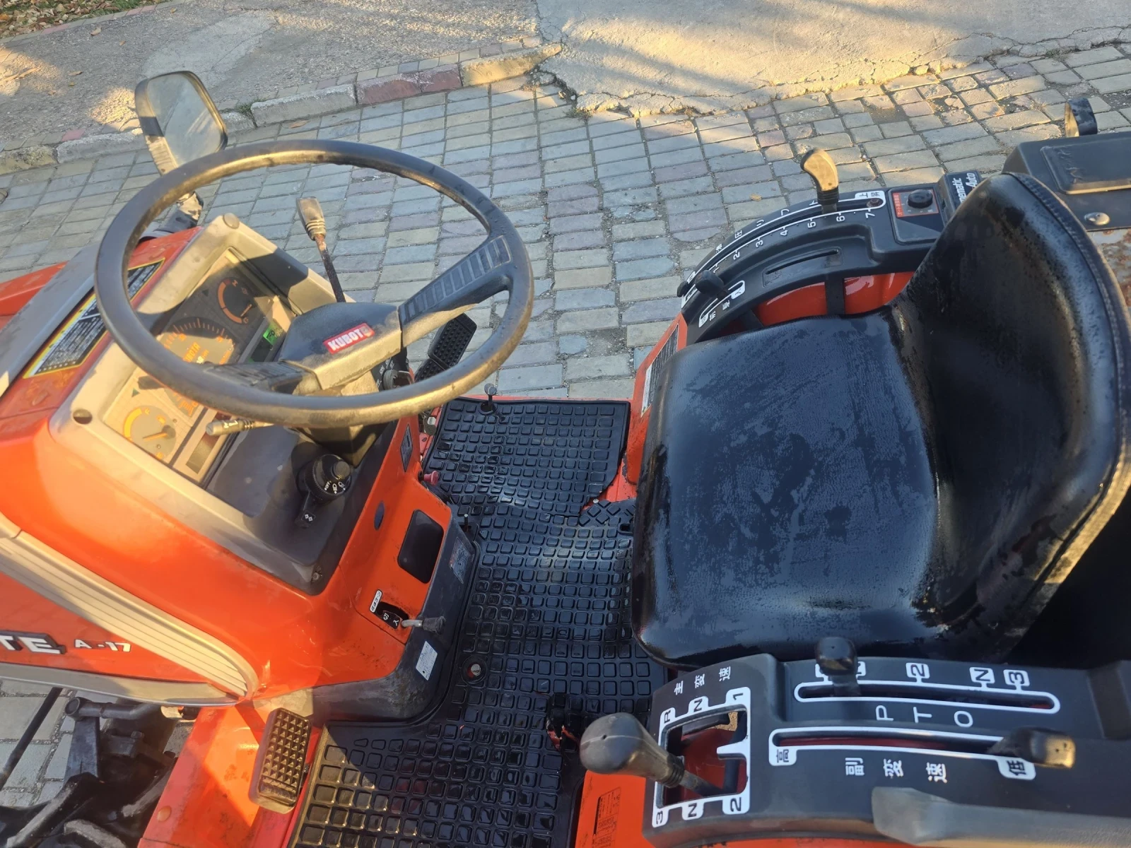 Трактор Kubota Kubota Aste 17 - изображение 3 | Auto.bg Трактор Kubota Kubota Aste 17 - изображение 3