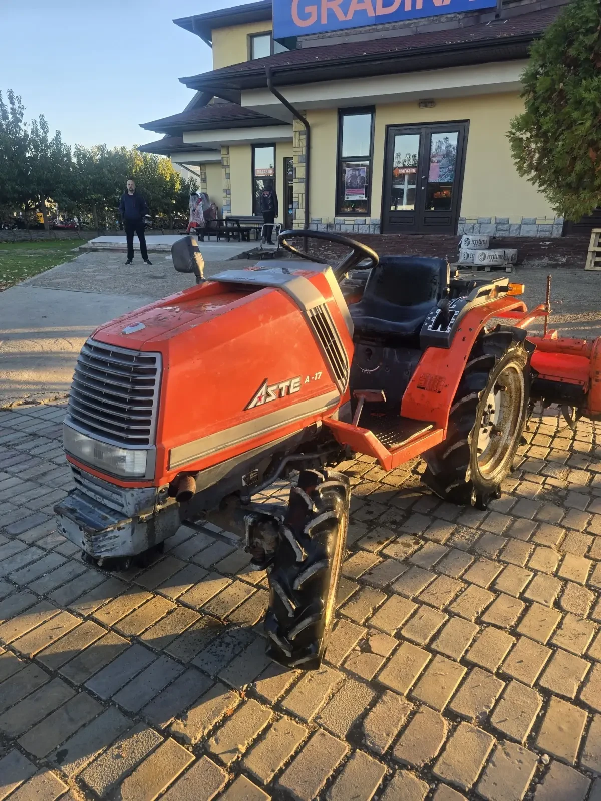 Трактор Kubota Kubota Aste 17 - изображение 2 | Auto.bg Трактор Kubota Kubota Aste 17 - изображение 2