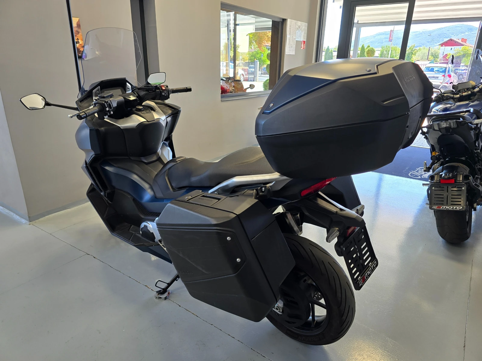 Honda Forza 750ie, Travel Edition, 2021г. - изображение 5 | Auto.bg Honda Forza 750ie, Travel Edition, 2021г. - изображение 5