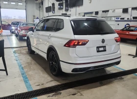 VW Tiguan COMFORTLINE R-LINE BLACK EDITION - 39700 лв. / 20298.29 € - 76977224 4 | Car24.bg VW Tiguan COMFORTLINE R-LINE BLACK EDITION - 39700 лв. / 20298.29 € - 76977224 4