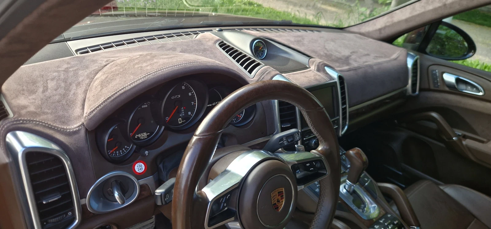 Porsche Cayenne GTS/440HP/CHRONO/LED/BOSE/FULL - изображение 9 | Auto.bg Porsche Cayenne GTS/440HP/CHRONO/LED/BOSE/FULL - изображение 9