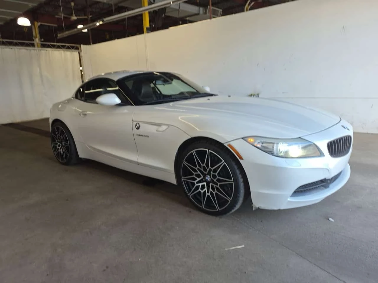 BMW Z4 * SDRIVE35I * CARFAX * | Auto.bg — изображение 1 BMW Z4 * SDRIVE35I * CARFAX * | Auto.bg — изображение 1