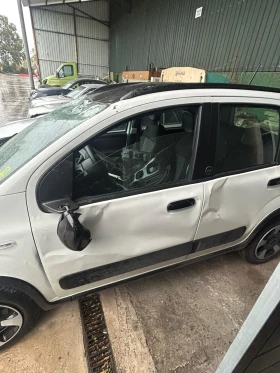 Fiat Panda Cross 1.2 benz 2019 - 5750 лв. / 2939.93 € - 46834452 5 | Car24.bg Fiat Panda Cross 1.2 benz 2019 - 5750 лв. / 2939.93 € - 46834452 5