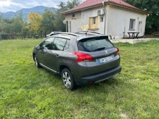 Peugeot 2008 2008 1.6 VTI 120CH BVM5 ALLURE - изображение 4 | Auto.bg Peugeot 2008 2008 1.6 VTI 120CH BVM5 ALLURE - изображение 4