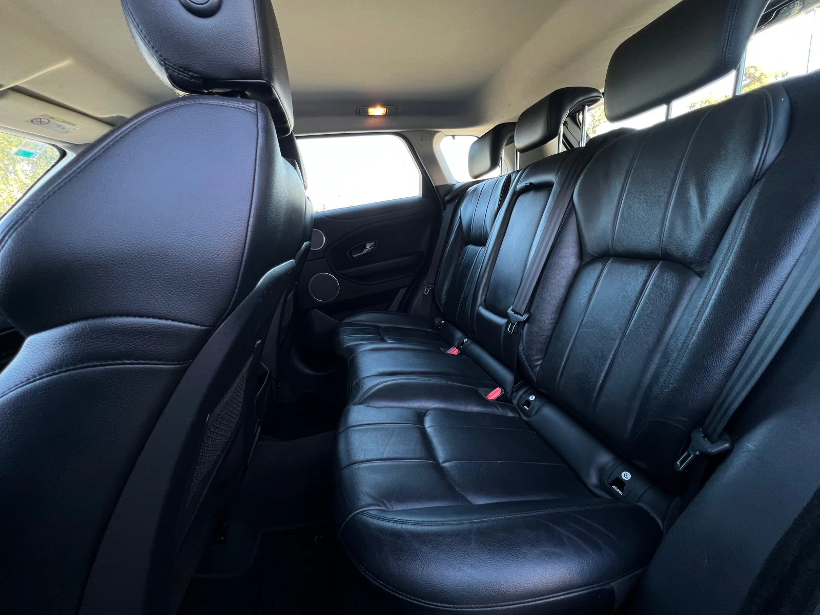 Land Rover Range Rover Evoque 2.0 Td4 HSE - изображение 10 | Auto.bg Land Rover Range Rover Evoque 2.0 Td4 HSE - изображение 10