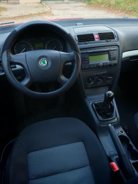 Skoda Octavia 2.0 TDI - 6800 лв. / 3476.78 € - 13462451 5 | Car24.bg Skoda Octavia 2.0 TDI - 6800 лв. / 3476.78 € - 13462451 5