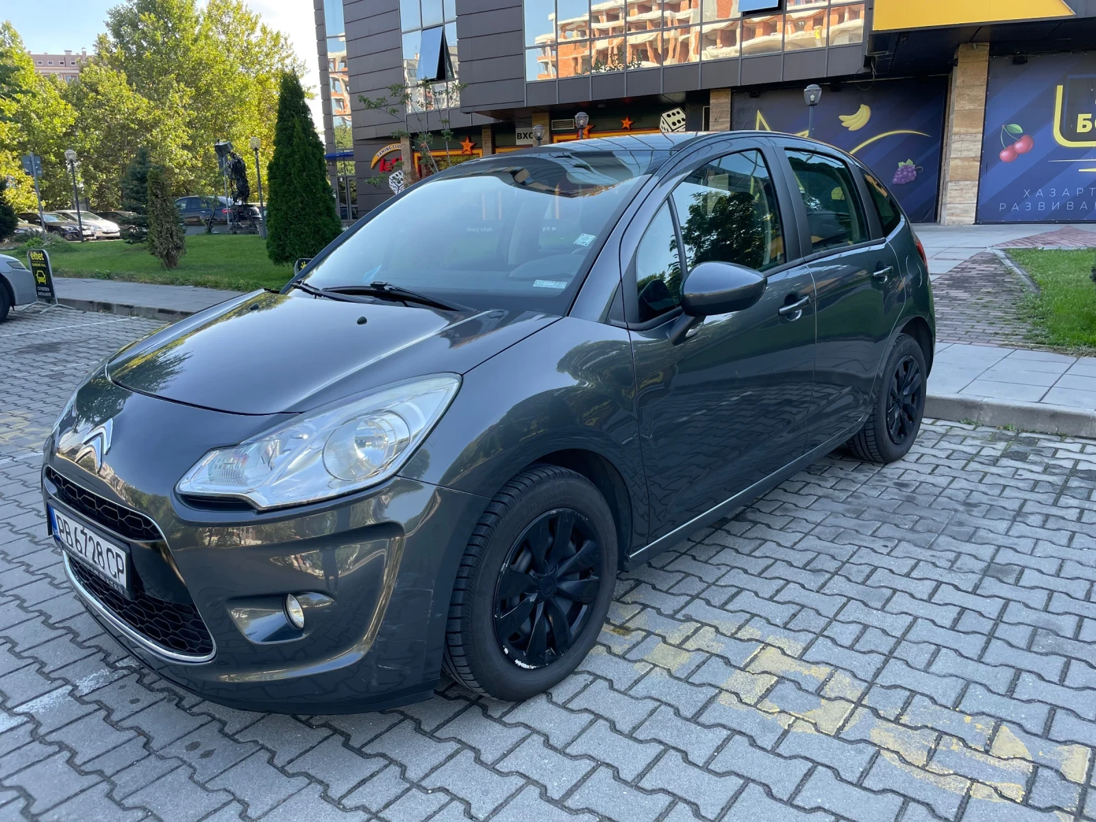 Citroen C3 1.4 EHDI Clima/Automat/Navitagtion - изображение 5 | Auto.bg Citroen C3 1.4 EHDI Clima/Automat/Navitagtion - изображение 5