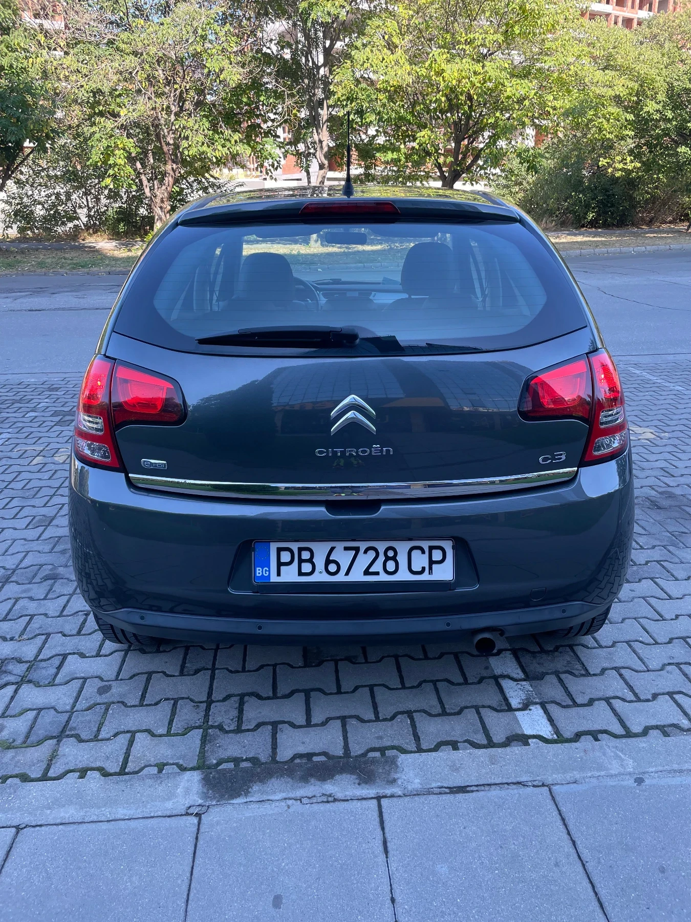 Citroen C3 1.4 EHDI Clima/Automat/Navitagtion - изображение 2 | Auto.bg Citroen C3 1.4 EHDI Clima/Automat/Navitagtion - изображение 2