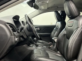 Jeep Cherokee АВТОКРЕДИТ - 24400 лв. / 12475.52 € - 15166395 13 | Car24.bg Jeep Cherokee АВТОКРЕДИТ - 24400 лв. / 12475.52 € - 15166395 13