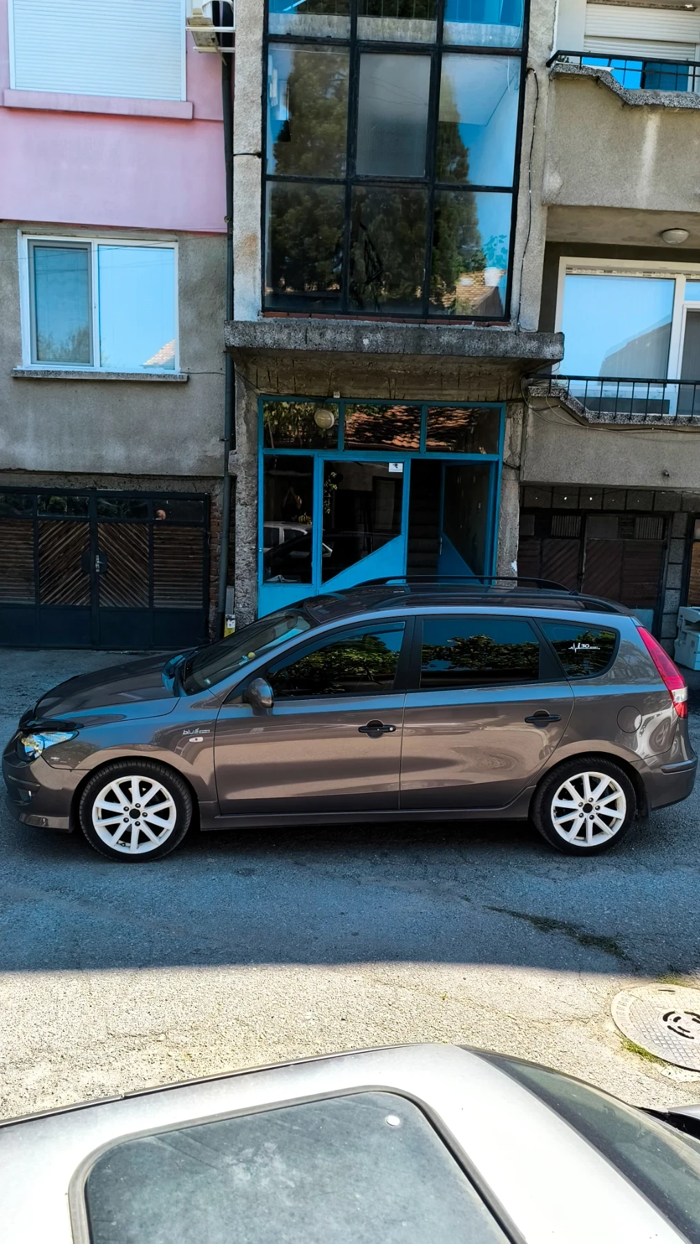 Hyundai I30 1.6crd 90 к.с.  - изображение 3 | Auto.bg Hyundai I30 1.6crd 90 к.с.  - изображение 3