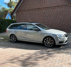 Skoda Octavia VRS DSG PANORAMA NARDO GREY - Car24.bg Skoda Octavia VRS DSG PANORAMA NARDO GREY