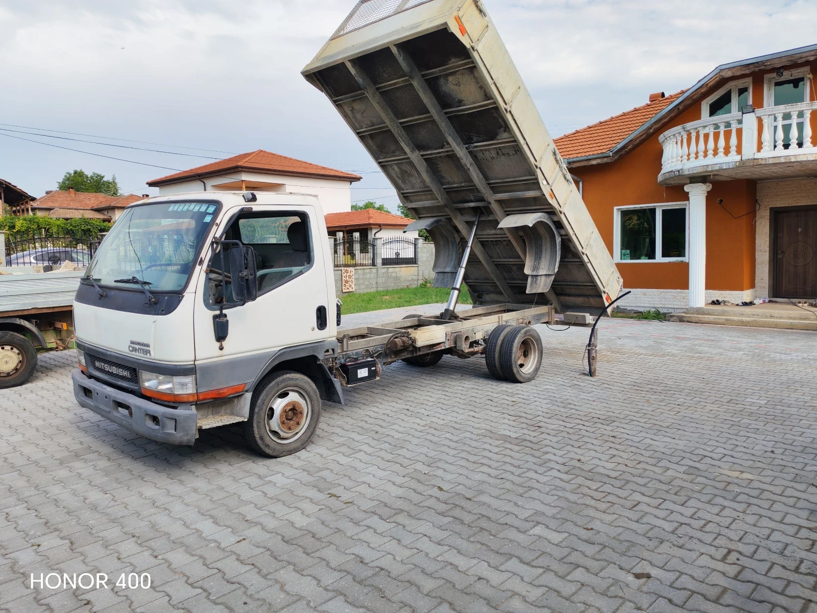Mitsubishi Canter undefined | Auto.bg — изображение 1 Mitsubishi Canter undefined | Auto.bg — изображение 1