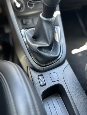 Renault Clio FULL LED + Camera + Navi + Premium Audio - 4999 € - 43357162 8 | Car24.bg Renault Clio FULL LED + Camera + Navi + Premium Audio - 4999 € - 43357162 8