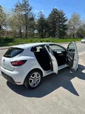 Renault Clio FULL LED + Camera + Navi + Premium Audio - 4999 € - 43357162 3 | Car24.bg Renault Clio FULL LED + Camera + Navi + Premium Audio - 4999 € - 43357162 3