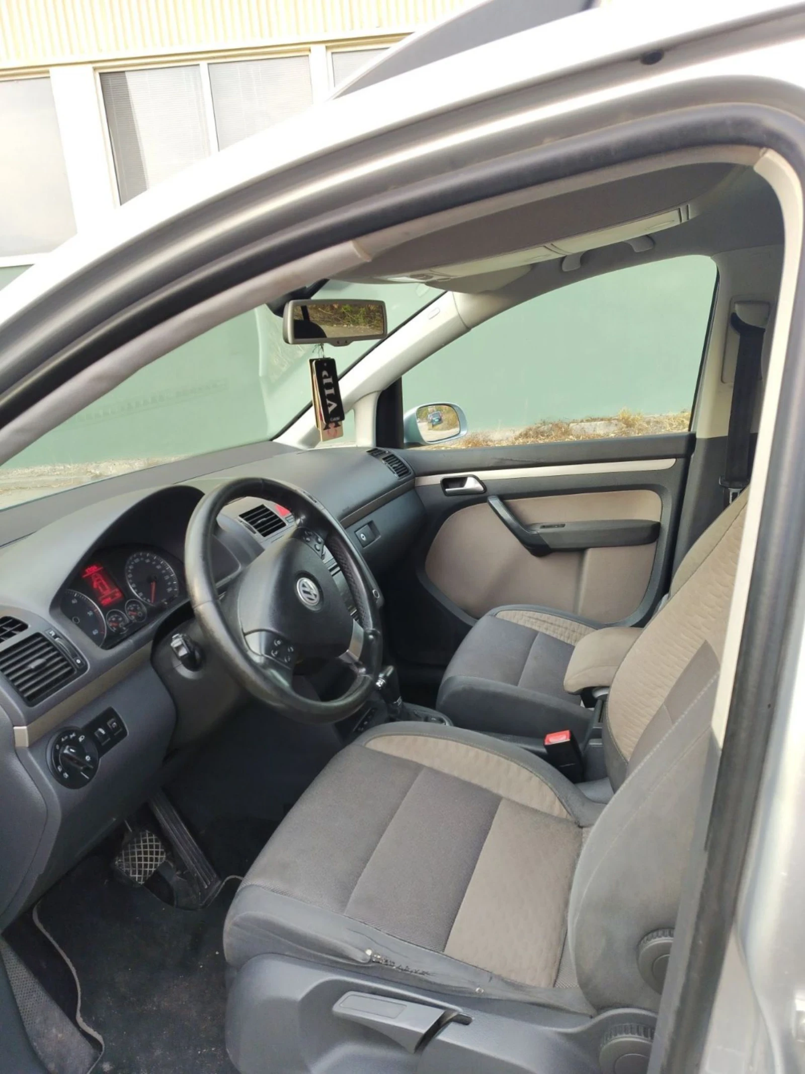 VW Touran Ван - изображение 8 | Auto.bg VW Touran Ван - изображение 8