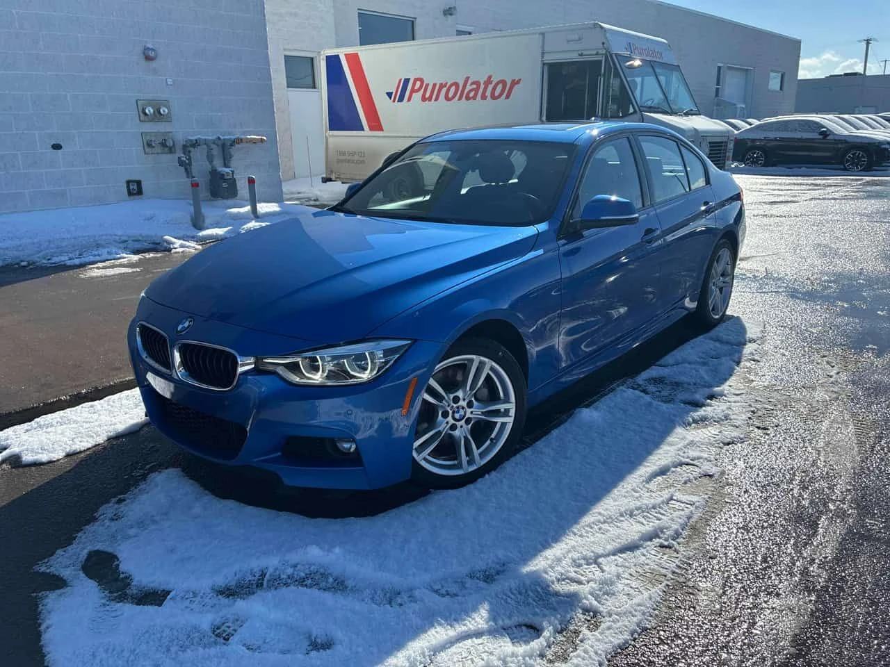 BMW 330 330i xDrive CARFAX | Auto.bg — изображение 1 BMW 330 330i xDrive CARFAX | Auto.bg — изображение 1