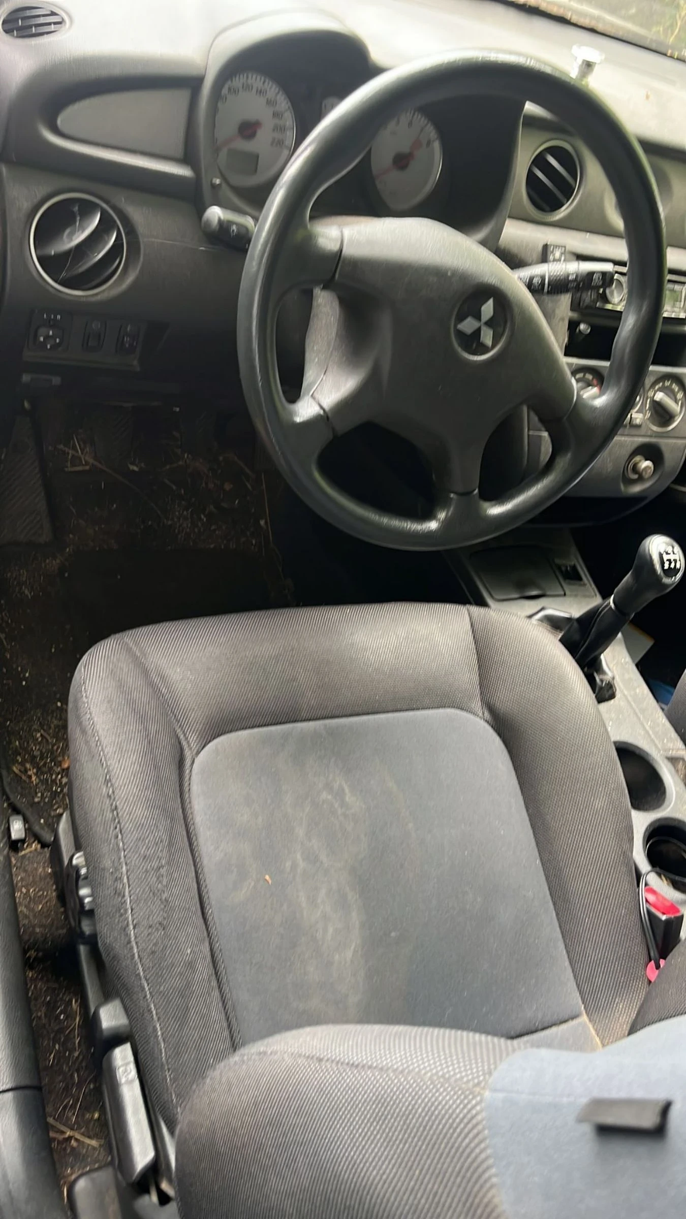 Mitsubishi Outlander Бензин газ - изображение 5 | Auto.bg Mitsubishi Outlander Бензин газ - изображение 5