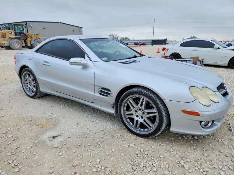 Mercedes-Benz SL 500 SL 550/CARFAX/Кожа/Подгрев - 8500 € / 16624.56 лв. - 61827771 1 | Car24.bg Mercedes-Benz SL 500 SL 550/CARFAX/Кожа/Подгрев - 8500 € / 16624.56 лв. - 61827771 1