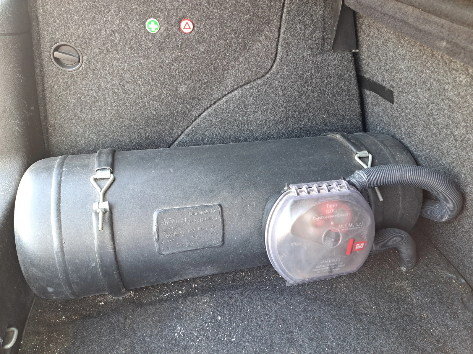 VW Golf 1.6 SR ГАЗ - изображение 10 | Auto.bg VW Golf 1.6 SR ГАЗ - изображение 10