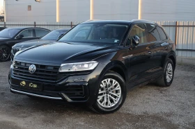 VW Touareg 3.0 TDI 4Motion Rline Luft ACC Kam SzH AHK #iCarbg - Car24.bg VW Touareg 3.0 TDI 4Motion Rline Luft ACC Kam SzH AHK #iCarbg