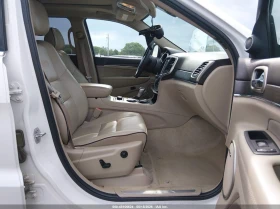 Jeep Grand cherokee 4X4 OVERLAND 2 КЛЮЧА - 13360 € / 26129.89 лв. - 48507519 14 | Car24.bg Jeep Grand cherokee 4X4 OVERLAND 2 КЛЮЧА - 13360 € / 26129.89 лв. - 48507519 14