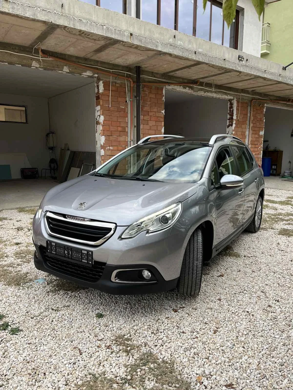 Peugeot 2008 1.2/82k./EURO6/ ПАНОРАМА / ПЕРФЕКТНО СЪСТОЯНИЕ! - изображение 2 | Auto.bg Peugeot 2008 1.2/82k./EURO6/ ПАНОРАМА / ПЕРФЕКТНО СЪСТОЯНИЕ! - изображение 2