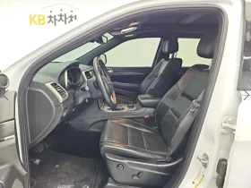 Jeep Grand cherokee 3.6* V6* 8ZF* ПОДГРЕВ* ОБДУХВАНЕ* ПАНОРАМА* КАМЕРА - 12700 € - 35249605 13 | Car24.bg Jeep Grand cherokee 3.6* V6* 8ZF* ПОДГРЕВ* ОБДУХВАНЕ* ПАНОРАМА* КАМЕРА - 12700 € - 35249605 13